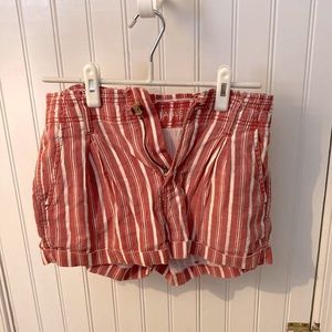 American Eagle Hi Rise Paperbag Waist Striped Shorts Size 2